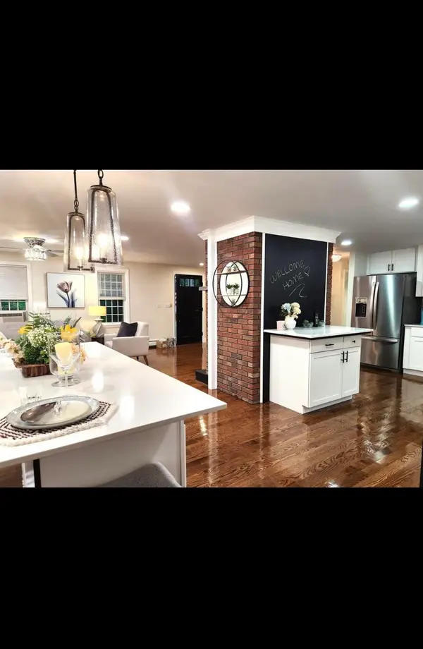 10 Oriole Road, Windham, NH 03087