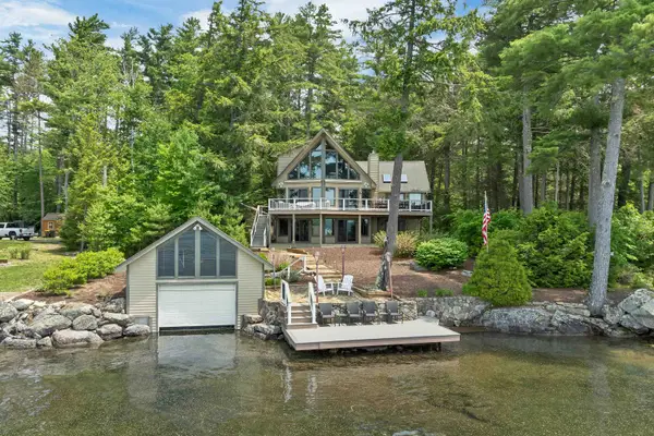 101 Eastman Shore Road South, Laconia, NH 03246