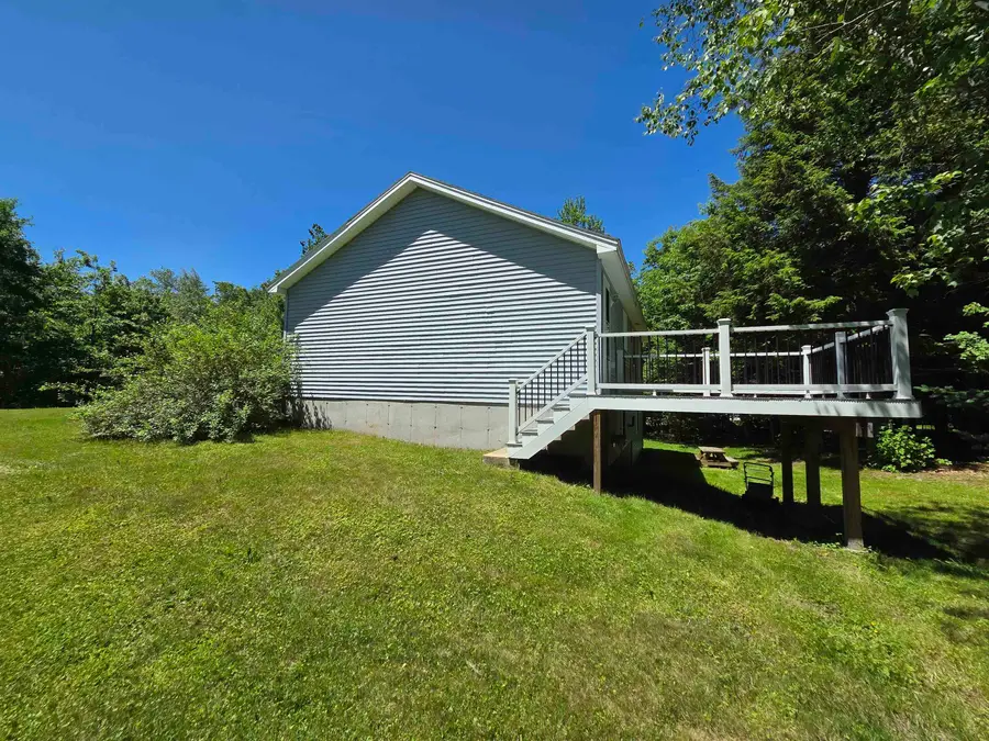17 Winwood Drive, Center Barnstead, NH 03225 - #3