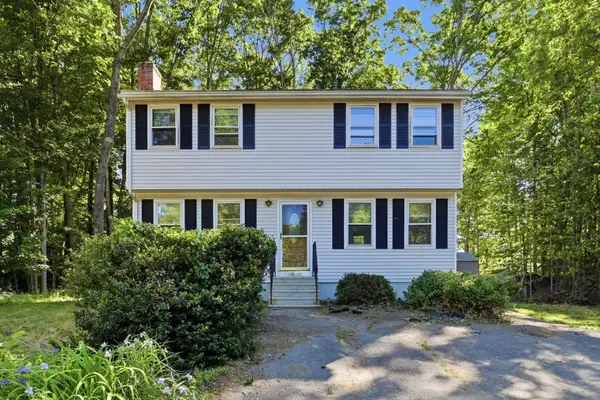 8 Nasturtium Terrace, Concord, NH 03303
