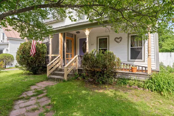217 South Pleasant Street, Bradford, VT 05033