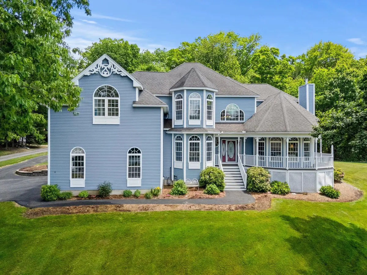 3 Rainbow Drive, Nashua, NH 03062 - #1