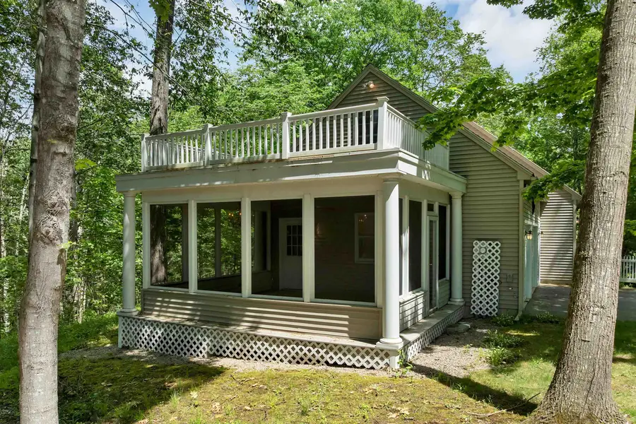10 Shaws Lane, Dover, NH 03820 - #3