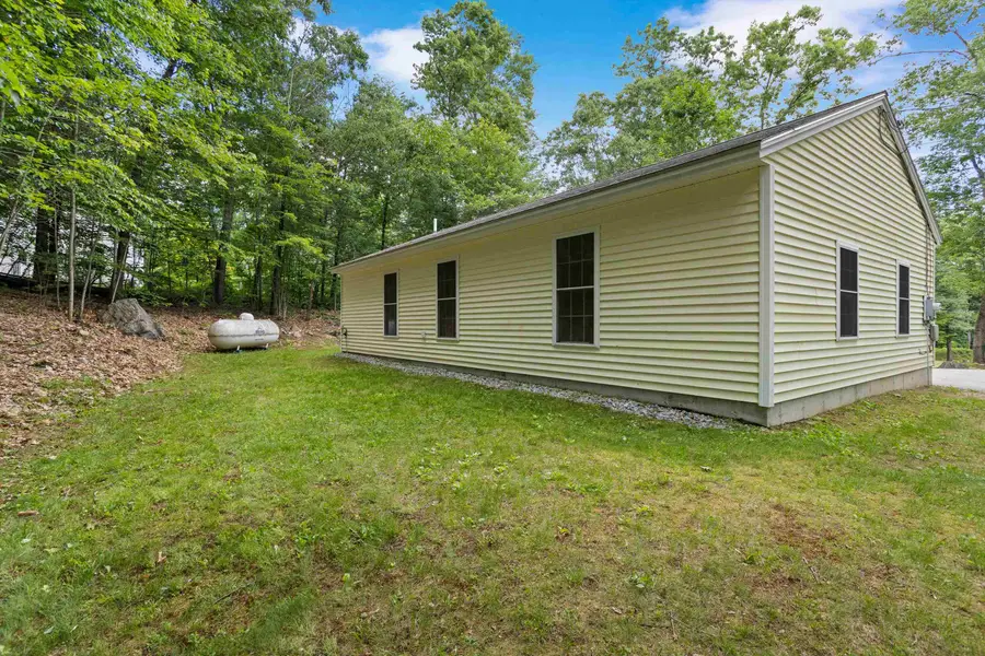 7 Lew Alice Drive, Boscawen, NH 03303 - #2