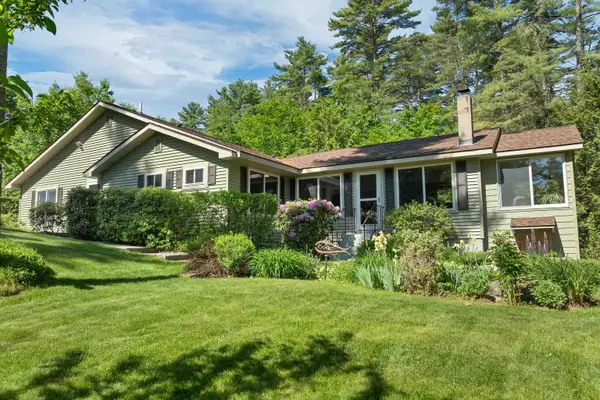 8 Edwards Way, Wolfeboro, NH 03894