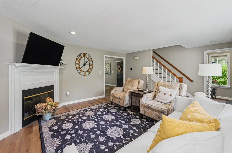 3 Salisbury Road, Nashua, NH 03064 - #3