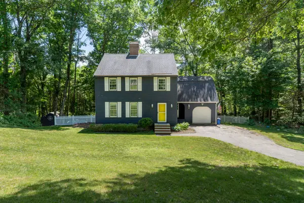 15 Oxbow Lane, Derry, NH 03038