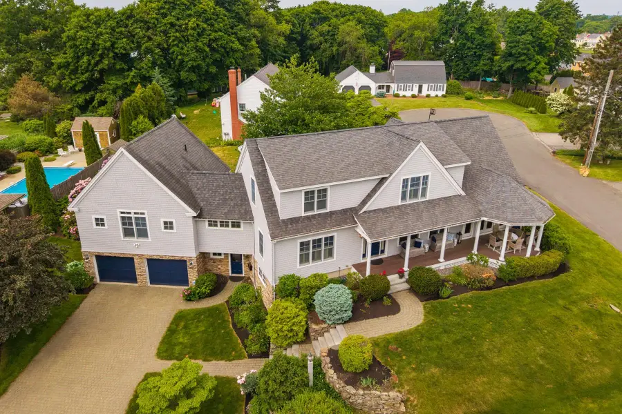 31 Pleasant Point Drive, Portsmouth, NH 03801 - #2
