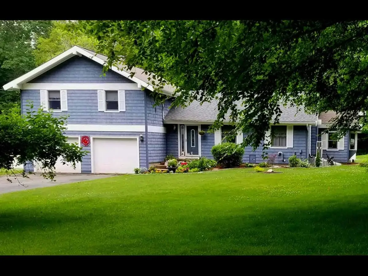 1 Whitneys Grove, Derry, NH 03038 - #1