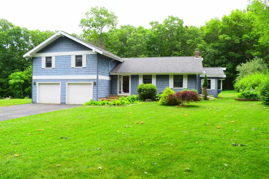 1 Whitneys Grove, Derry, NH 03038 - #2
