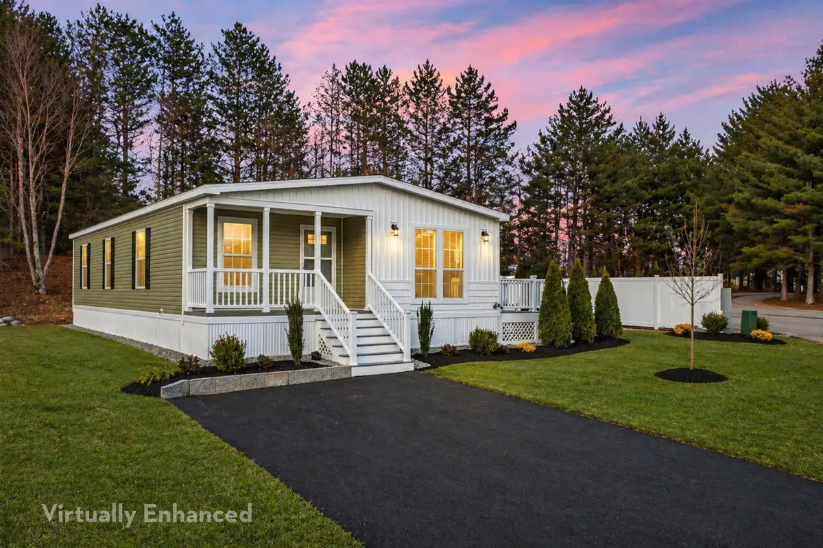 8 Chestnut Road, North Hampton, NH 03862 - #1