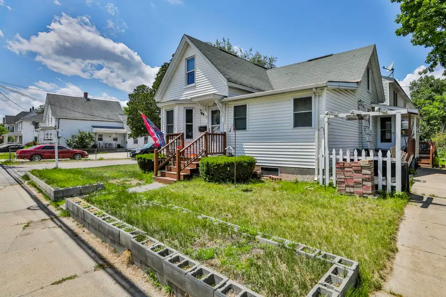 160 West Hollis Street #B, Nashua, NH 03060 - #2