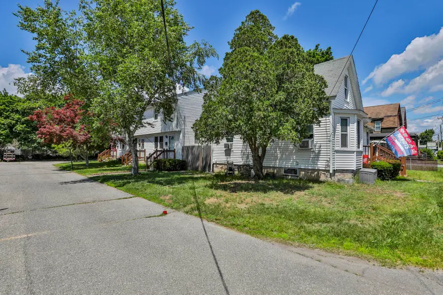 160 West Hollis Street #B, Nashua, NH 03060 - #3