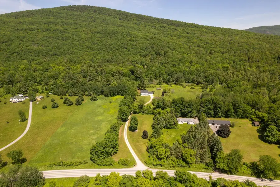 5876 Rte 7, Pittsford, VT 05763 - #2