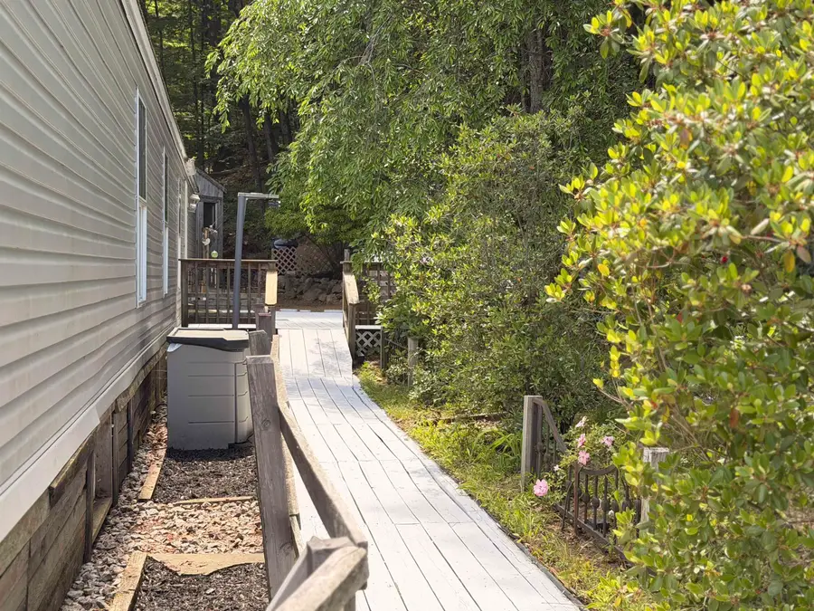 15 Trail Street, Franklin, NH 03235-2026 - #3