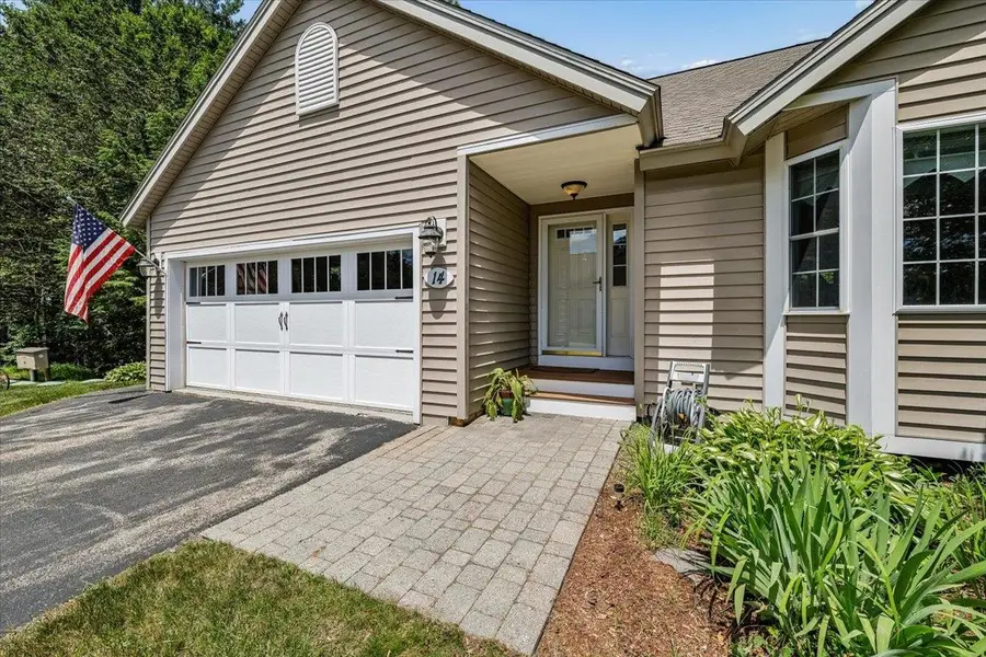 14 Aspen Drive, Hampstead, NH 03826 - #3