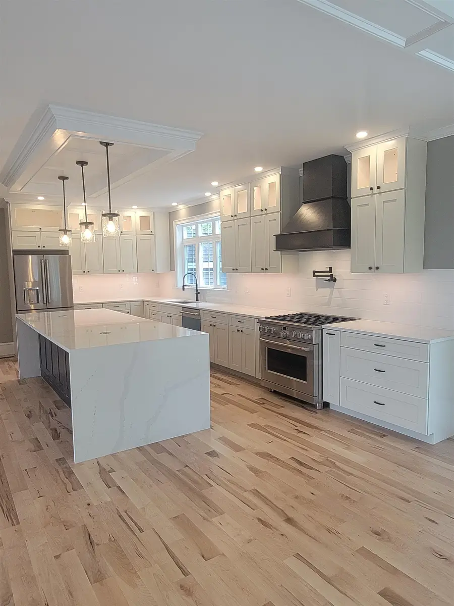 9 Zeland Drive, Dover, NH 03820 - #2