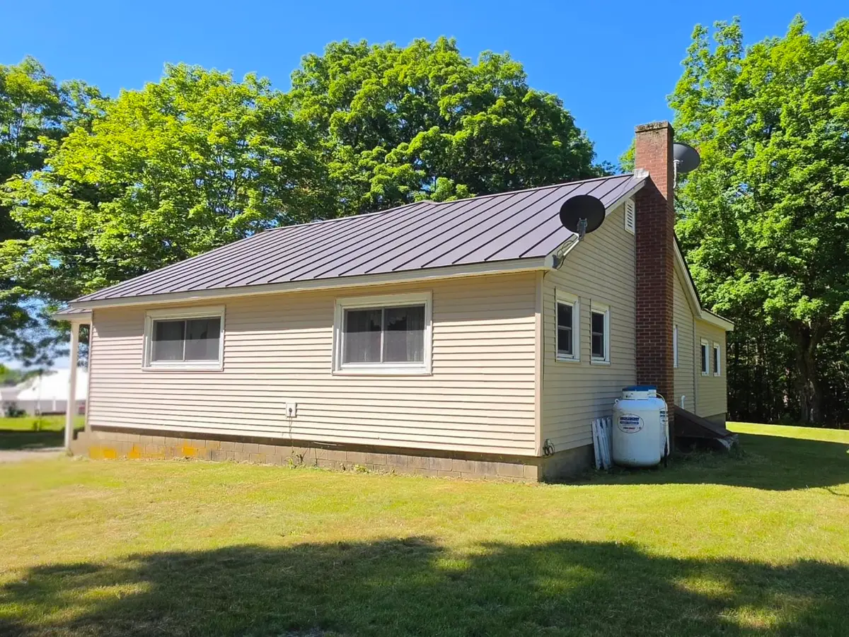 585 North Road, Franklin, NH 03235 - #1