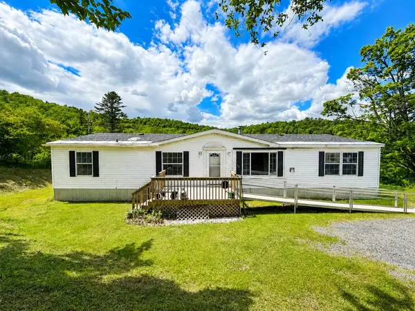 1110 Parker Road, Vershire, VT 05079
