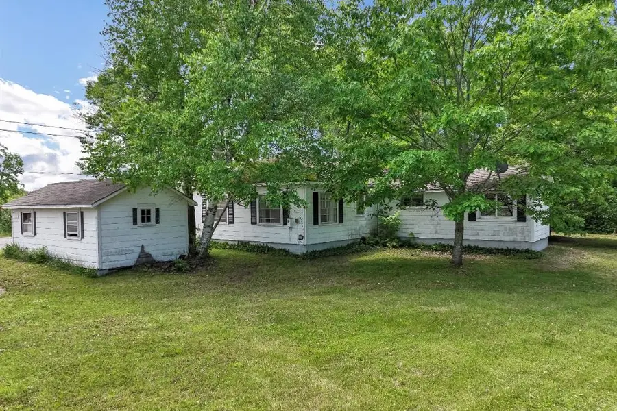 4 Varney Point Road, Gilford, NH 03249 - #2
