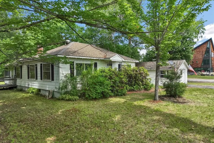 4 Varney Point Road, Gilford, NH 03249 - #3