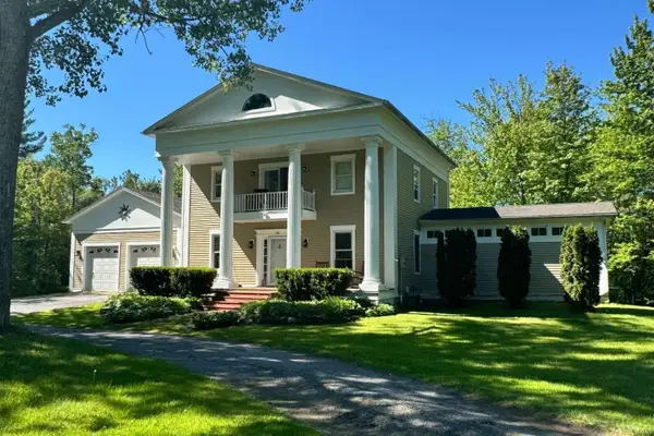 60 Lyman Drive, Williston, VT 05495