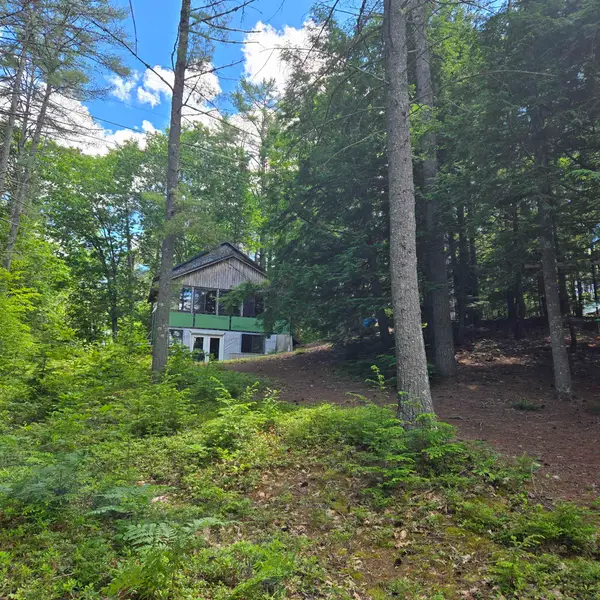 81 Swan Point, Hiram, ME 04041