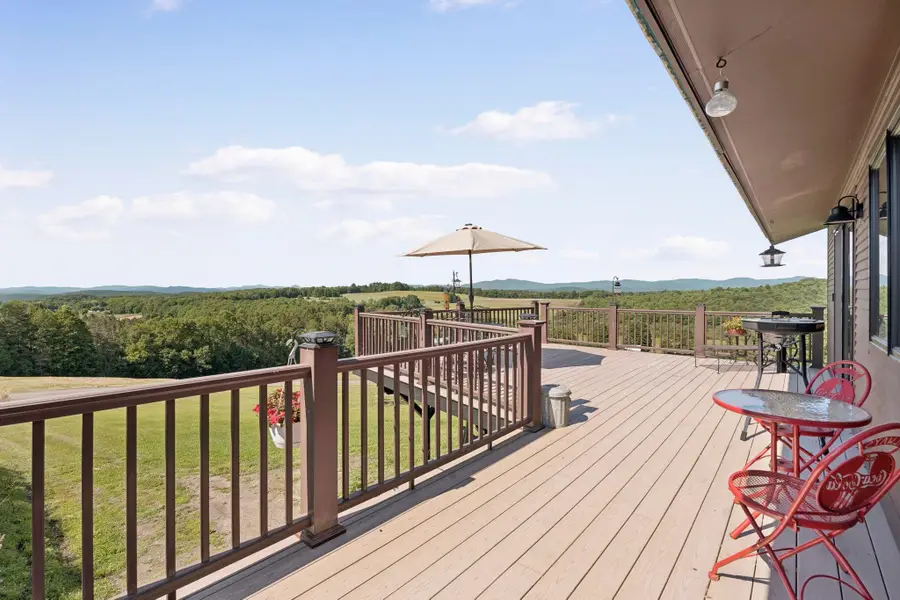 867 East Bethel Road, Randolph, VT 05061 - #2