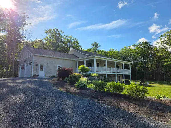 446 Edgemont Road, Sunapee, NH 03782
