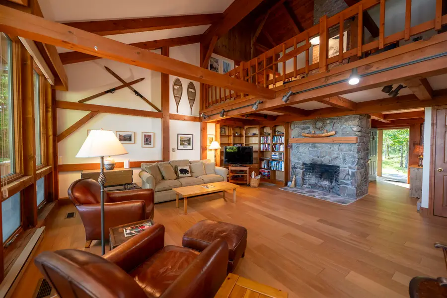 589 Fairbanks Turn, Hartford, VT 05059 - #3