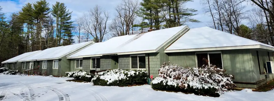2185 Drake Road #Apt 2, Bomoseen, VT 05732 - #2