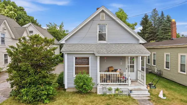 10 Birch Street, Derry, NH 03038