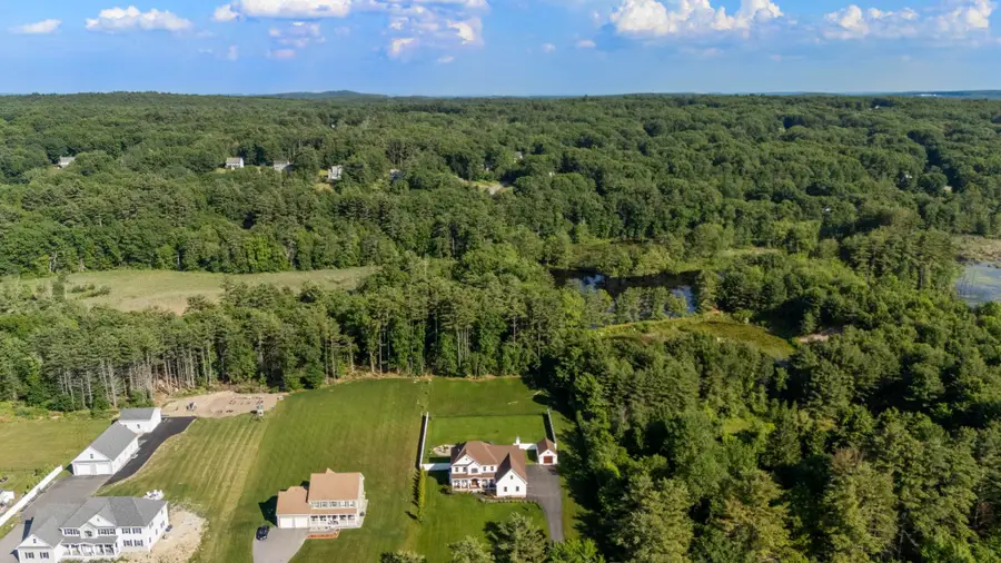 152 South Road, Londonderry, NH 03053 - #3