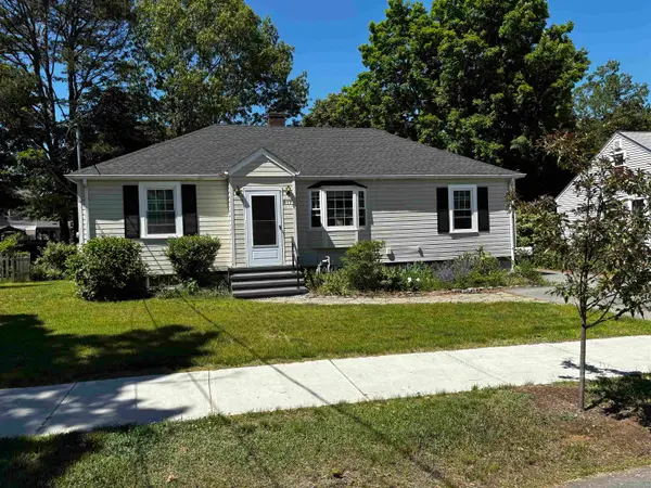 617 Colonial Drive, Portsmouth, NH 03801