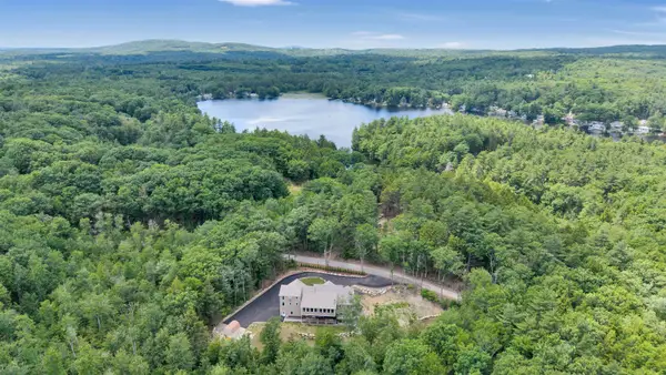 67 Cooper Road, Barrington, NH 03825