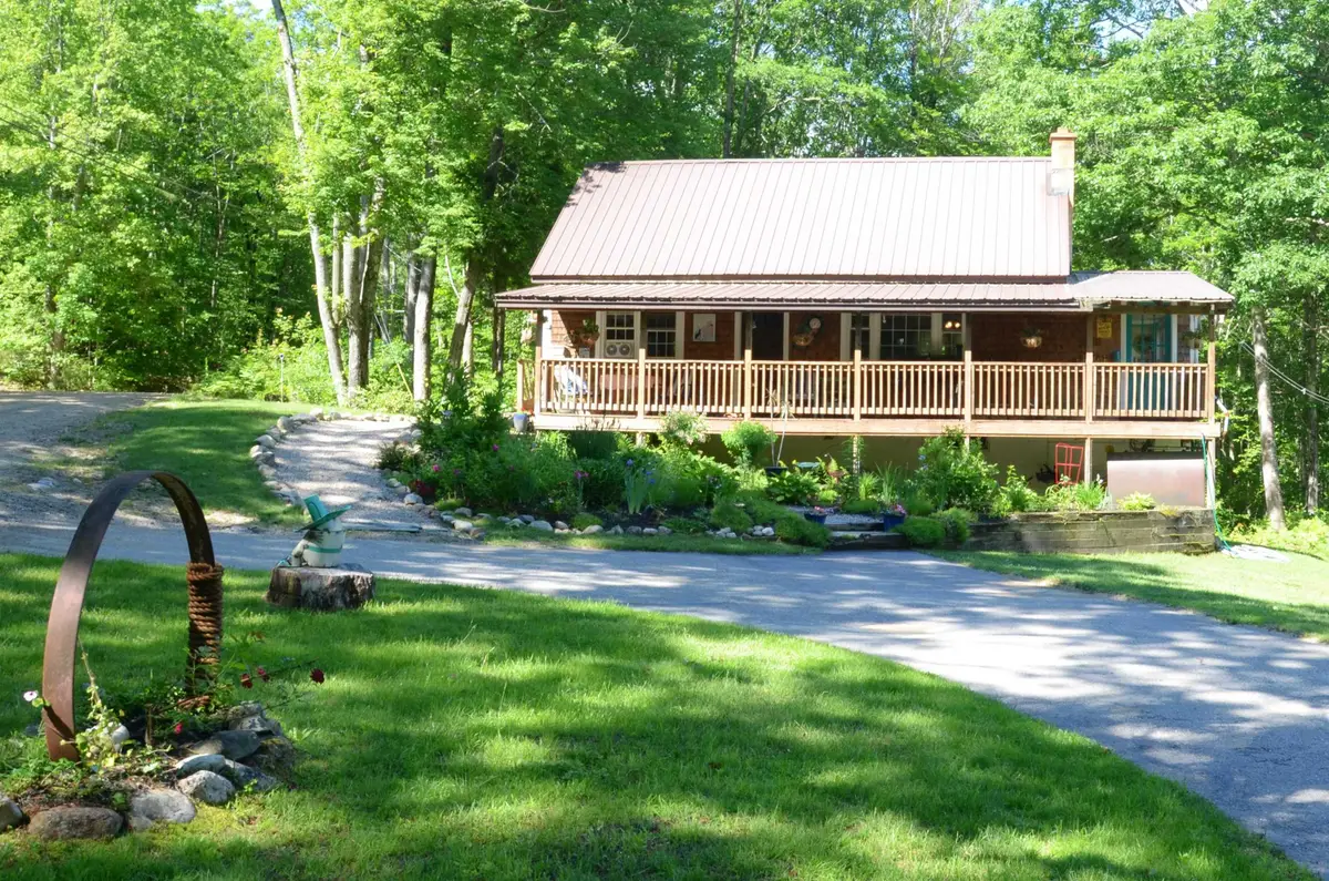 34 West Range Road, Effingham, NH 03882 - #1