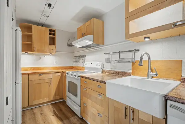 32 Market Street #A, Somersworth, NH 03878