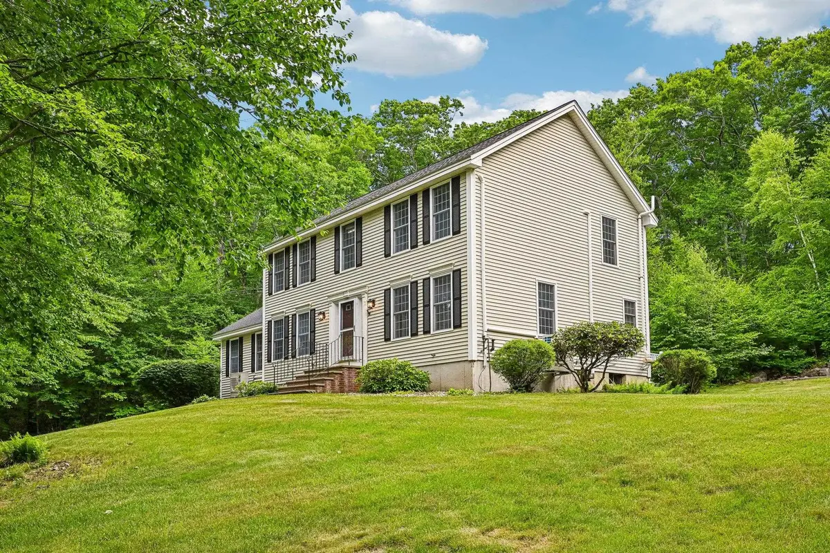 8 Hazelwood Drive, Salem, NH 03079 - #1