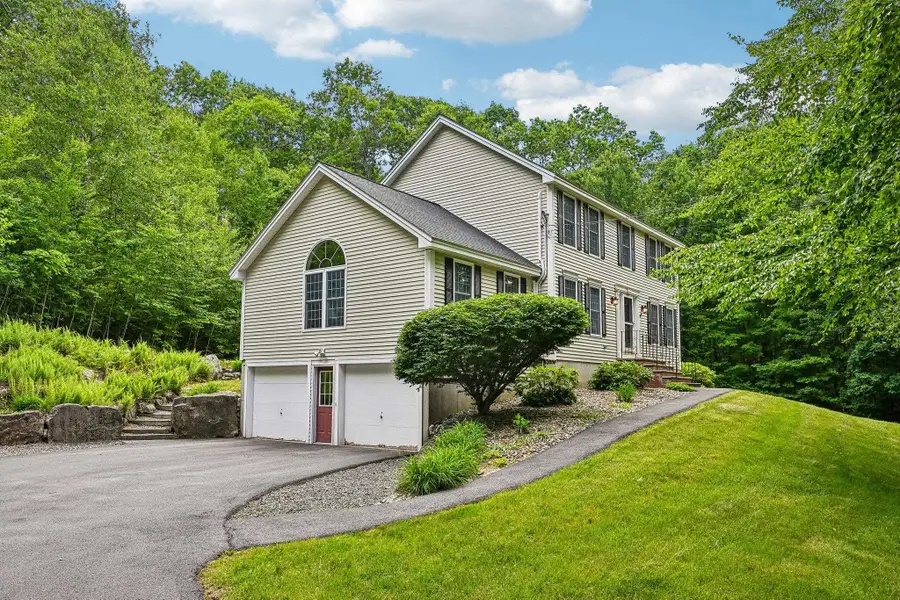 8 Hazelwood Drive, Salem, NH 03079 - #2