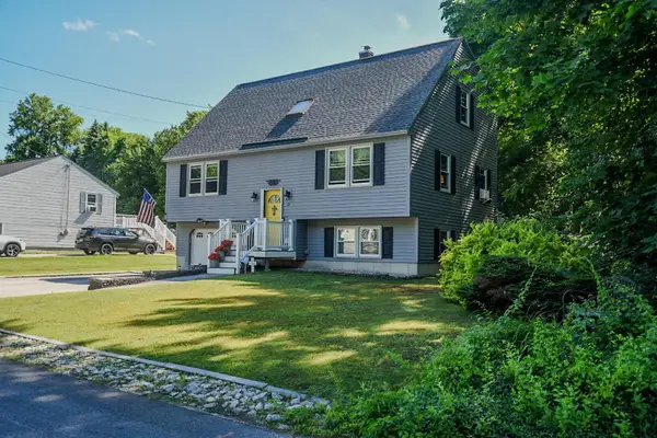22 Edgewood Street, Milford, NH 03055