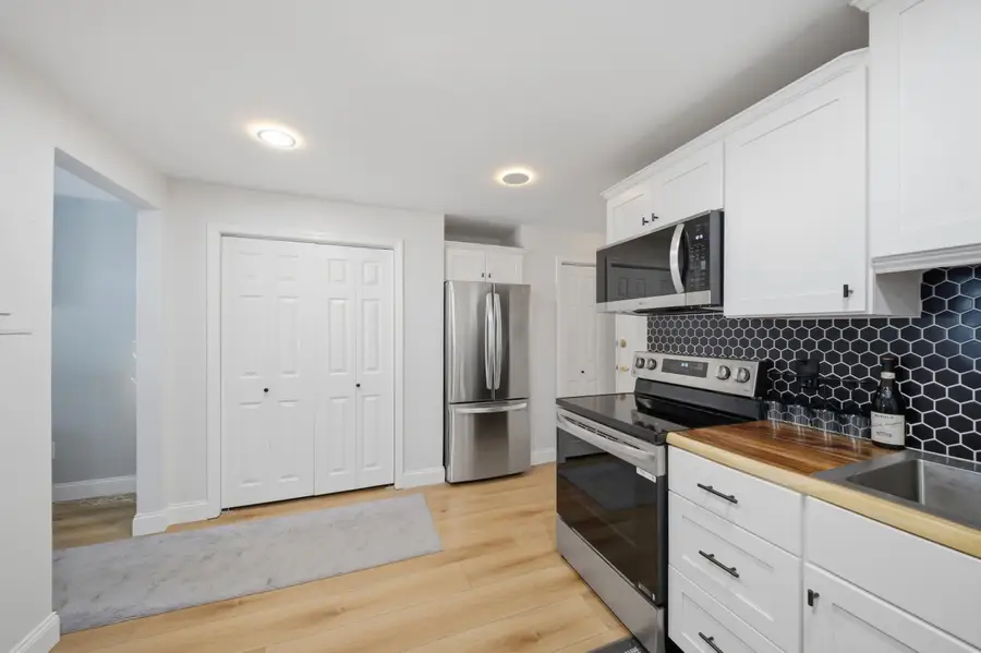 555 Calef Road #4, Manchester, NH 03103 - #3