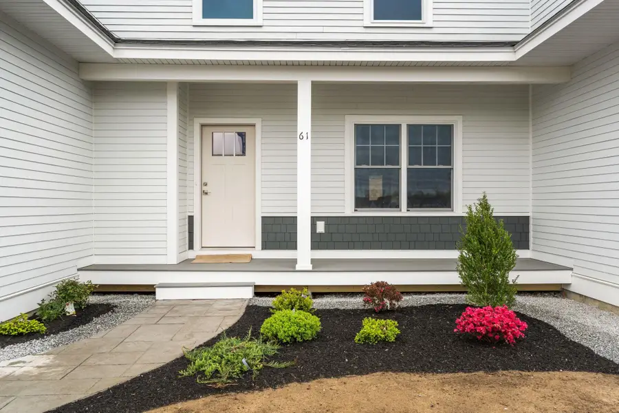97 Driftwood Circle #37, Sandown, NH 03873 - #2
