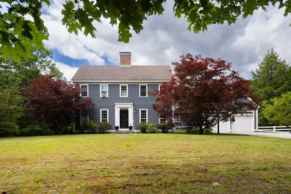 28 Mathews Road, Henniker, NH 03242