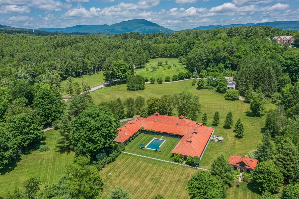 2236 River Road, Manchester, VT 05255 - #1