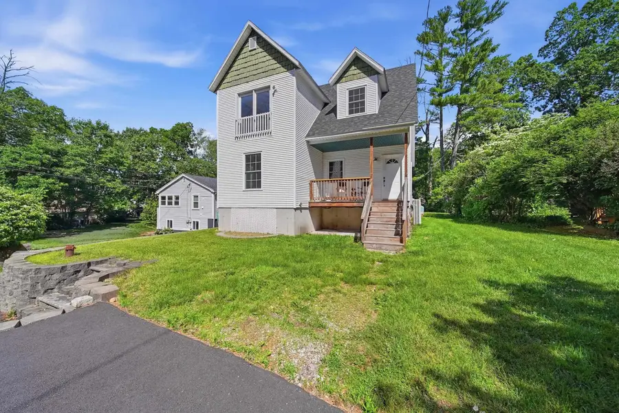 17 Trues Parkway, Sandown, NH 03873 - #3
