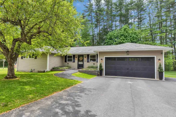 39 Kendall Road, Keene, NH 03431