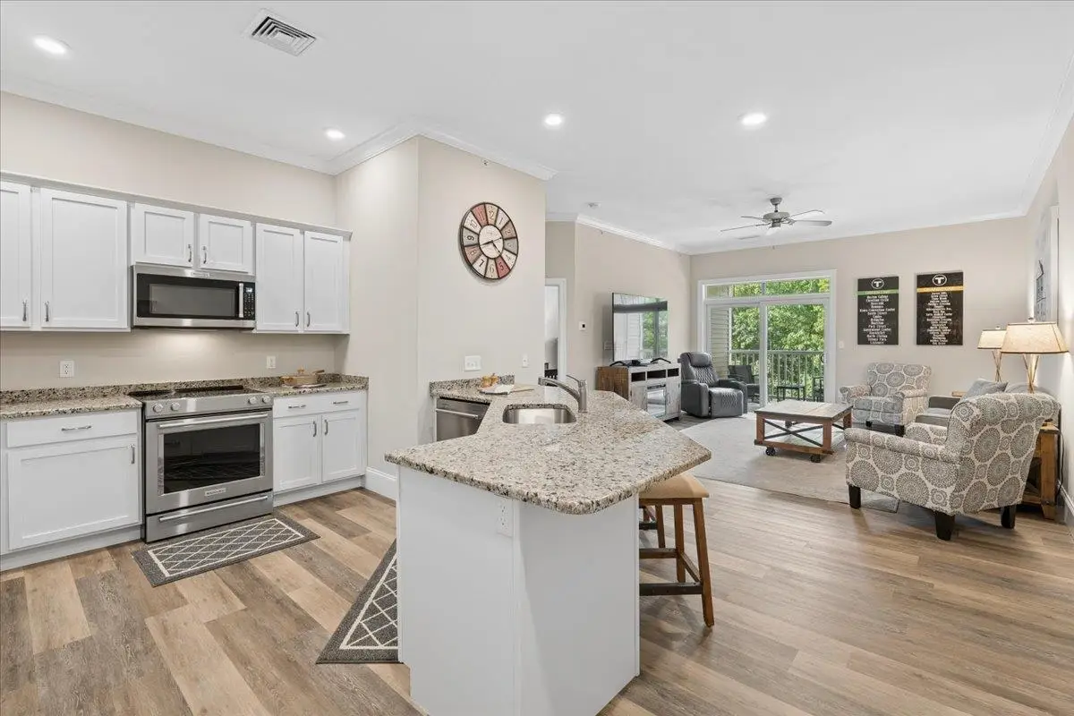 2 Henry David Drive #406, Nashua, NH 03062 - #1