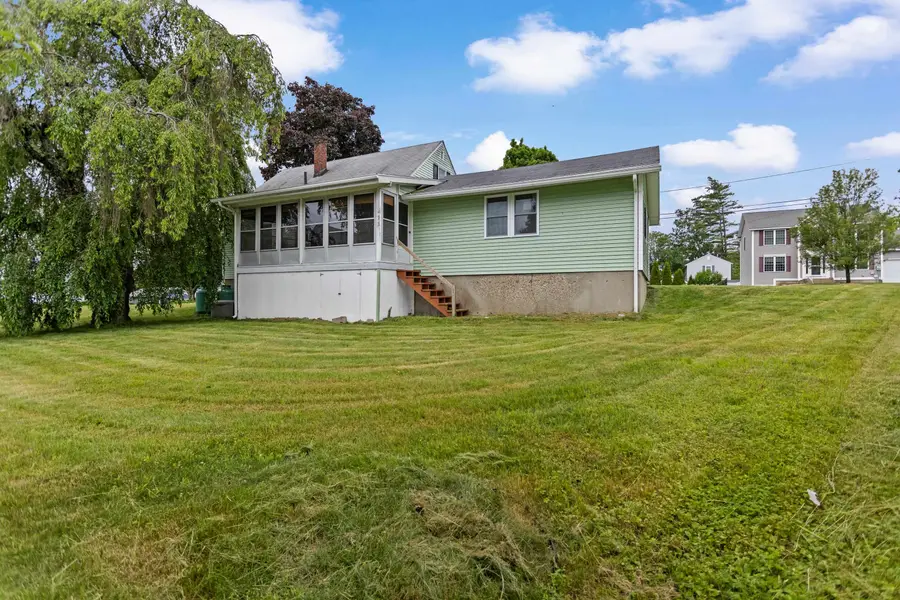 87 Broadway Avenue, Manchester, NH 03104 - #3
