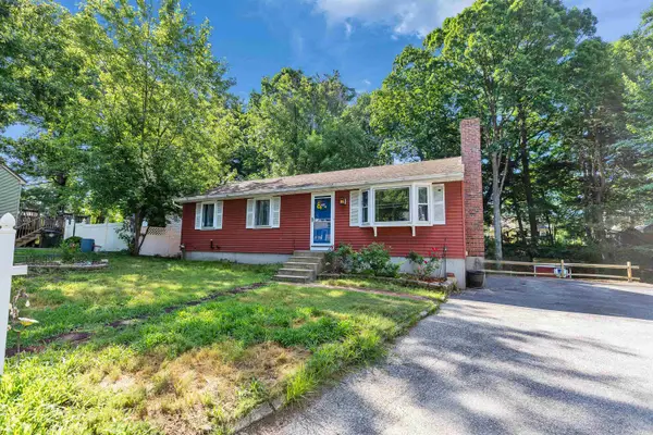 34 Caye Lane, Manchester, NH 03103