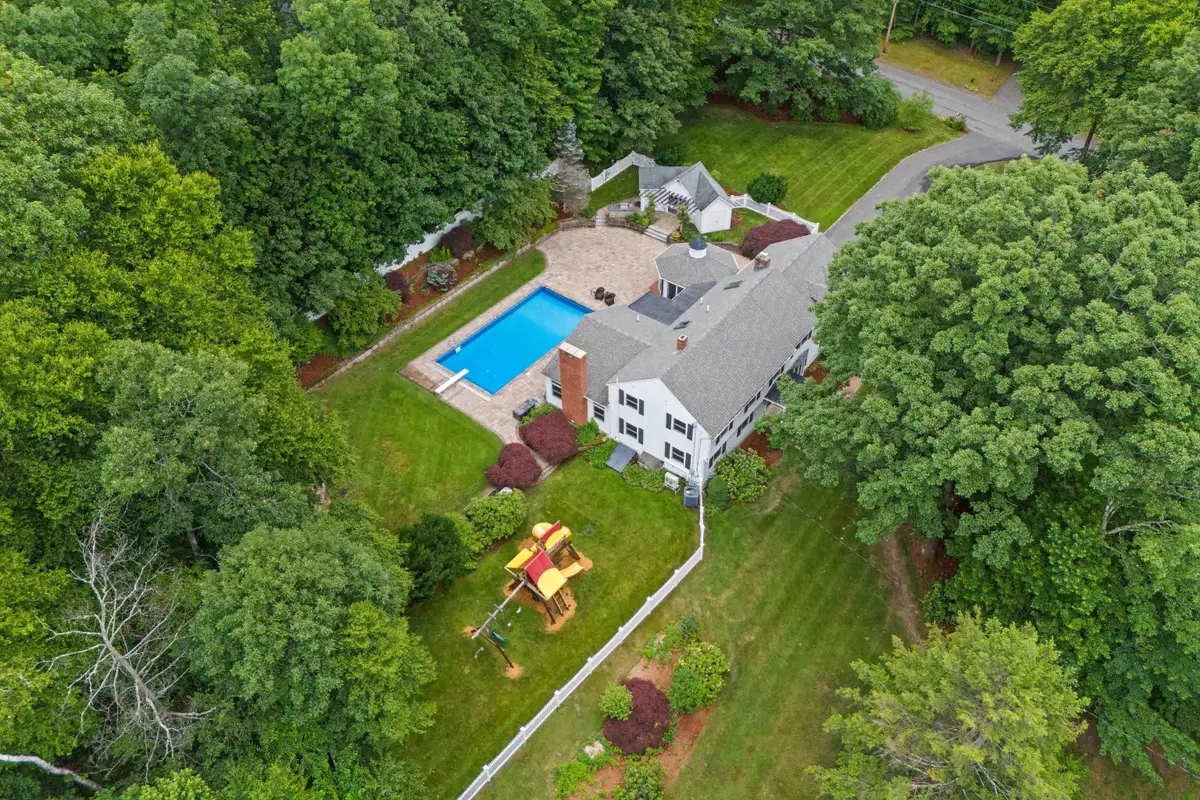 2 Cummings Road, Merrimack, NH 03054 - #1